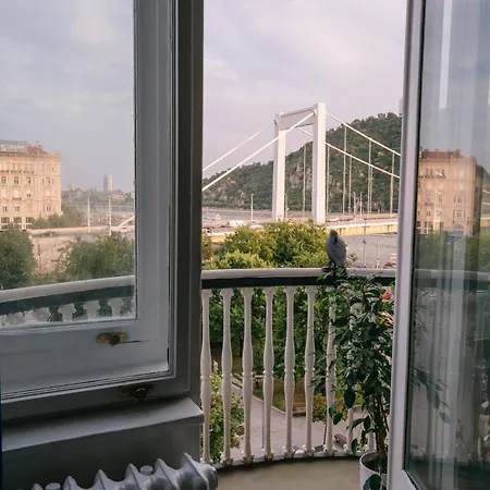 شقة Riverfront بودابست