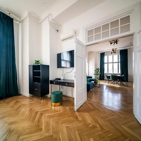 Riverfront * בודפשט