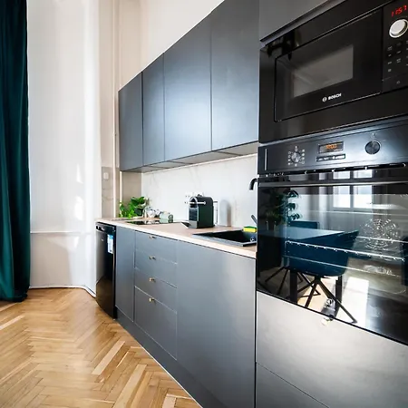 Apartment Riverfront Budapest