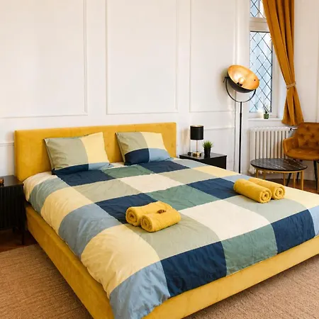 Riverfront Apartament